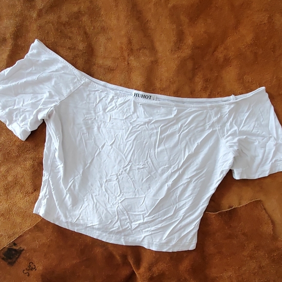 Huhot Tops - Off The Shoulder Crop Top